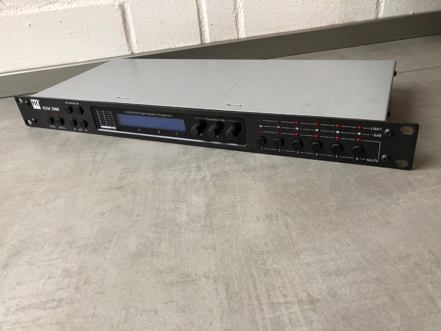 HK Audio DSM 2060 Digital Controller 700 EUR Gebrauchte